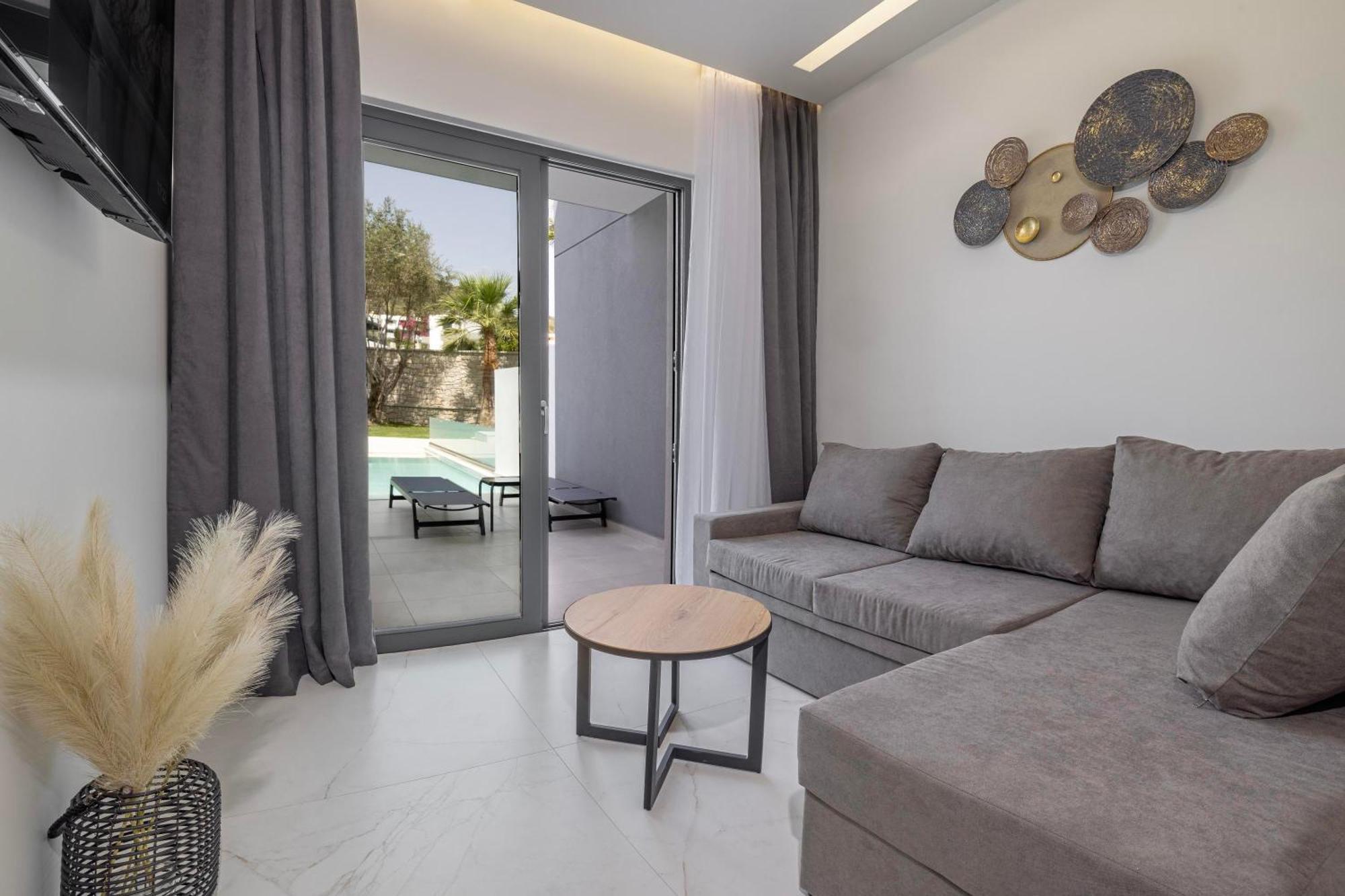 Tota Suites Afantou Eksteriør bilde